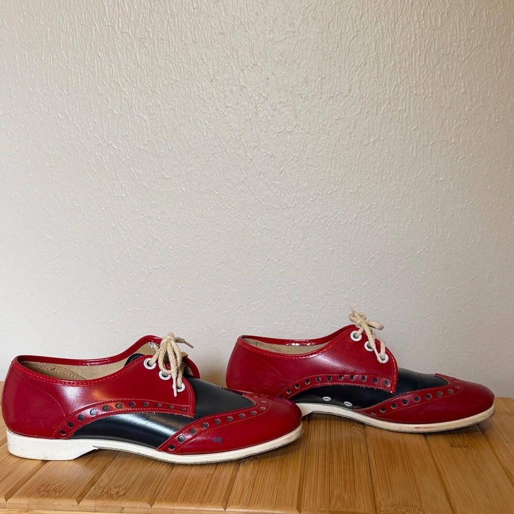 Mod 60’s-70’s Brunswick Women’s Bowling Shoes